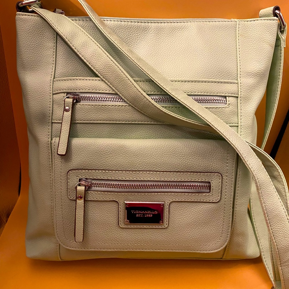 Like new! Tignanello pale green leather crossbody bag